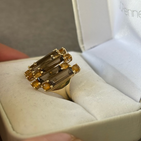 Elegant 10k Gold Smokey Quartz and Citrine Accents - Picture 3 of 8